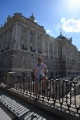 у королевского дворца в Мадриде